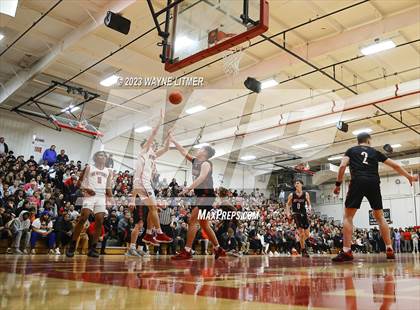 Thumbnail 1 in Holy Cross vs Newport (Ninth Region All A Final) photogallery.