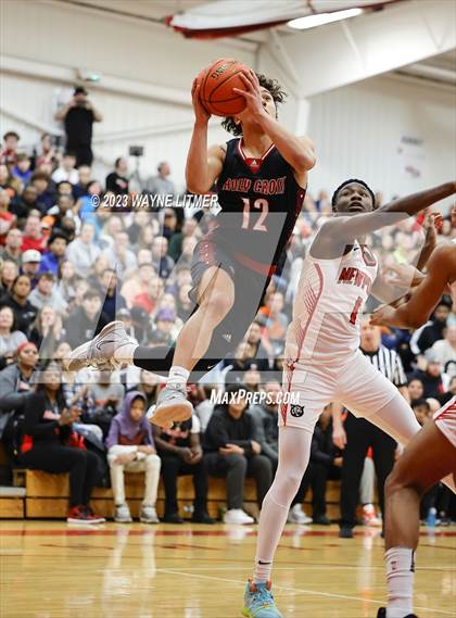 Thumbnail 1 in Holy Cross vs Newport (Ninth Region All A Final) photogallery.