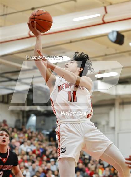 Thumbnail 3 in Holy Cross vs Newport (Ninth Region All A Final) photogallery.