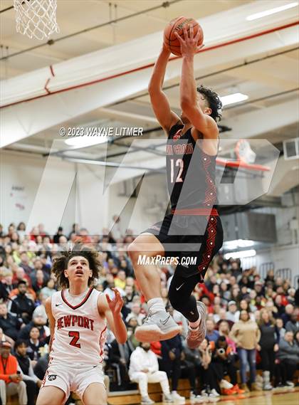 Thumbnail 2 in Holy Cross vs Newport (Ninth Region All A Final) photogallery.