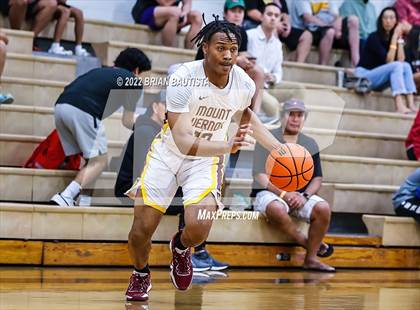 Thumbnail 3 in Mount Vernon vs Millennium (Iolani Classic Honolulu - Day 5) photogallery.