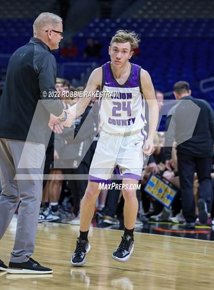 Thumbnail 2 in Irion County vs. Texline (UIL 1A State Semifinal) photogallery.