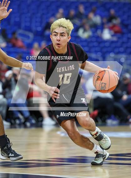 Thumbnail 3 in Irion County vs. Texline (UIL 1A State Semifinal) photogallery.