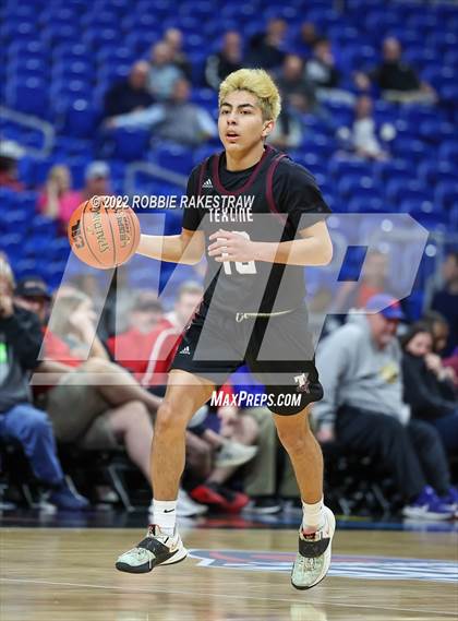 Thumbnail 1 in Irion County vs. Texline (UIL 1A State Semifinal) photogallery.