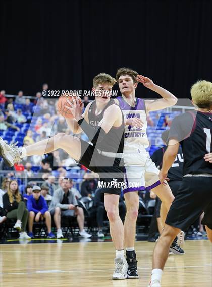Thumbnail 1 in Irion County vs. Texline (UIL 1A State Semifinal) photogallery.