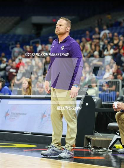Thumbnail 1 in Irion County vs. Texline (UIL 1A State Semifinal) photogallery.