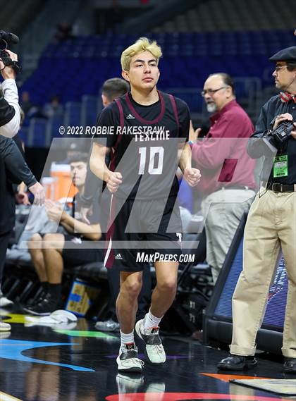 Thumbnail 1 in Irion County vs. Texline (UIL 1A State Semifinal) photogallery.