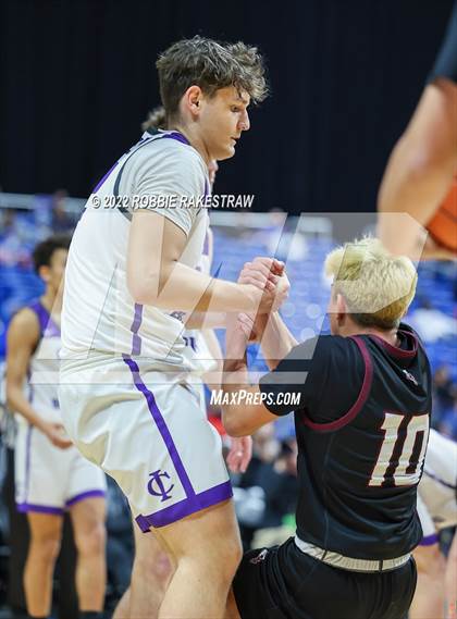 Thumbnail 3 in Irion County vs. Texline (UIL 1A State Semifinal) photogallery.