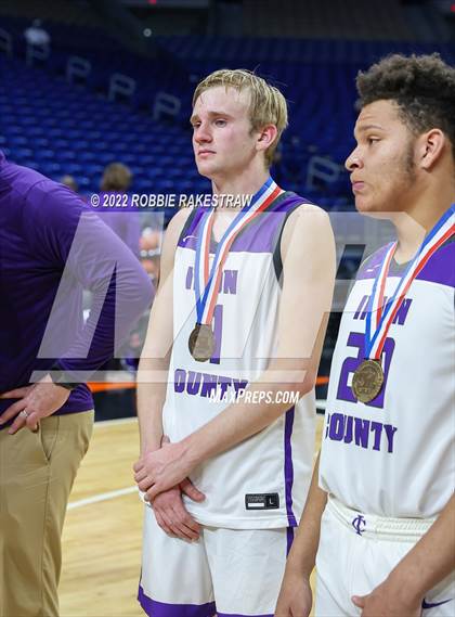 Thumbnail 2 in Irion County vs. Texline (UIL 1A State Semifinal) photogallery.