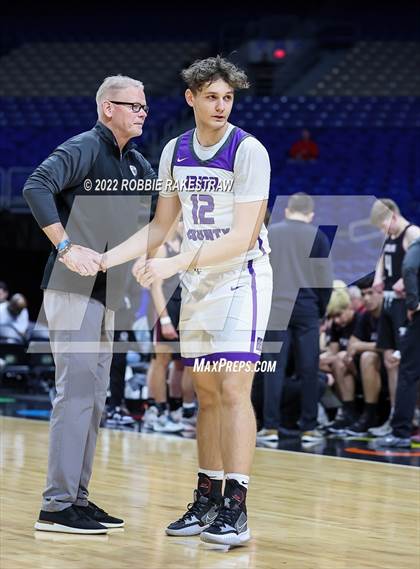 Thumbnail 3 in Irion County vs. Texline (UIL 1A State Semifinal) photogallery.