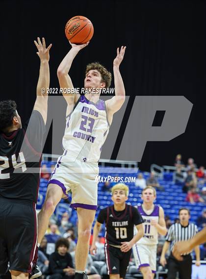 Thumbnail 3 in Irion County vs. Texline (UIL 1A State Semifinal) photogallery.