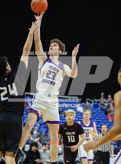 Thumbnail 1 in Irion County vs. Texline (UIL 1A State Semifinal) photogallery.