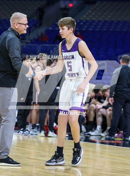 Thumbnail 2 in Irion County vs. Texline (UIL 1A State Semifinal) photogallery.