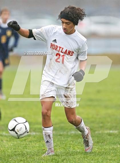 Thumbnail 1 in Portland vs Haddam-Killingworth (SLC Semifinal) photogallery.