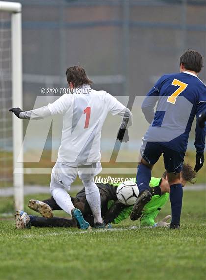 Thumbnail 1 in Portland vs Haddam-Killingworth (SLC Semifinal) photogallery.