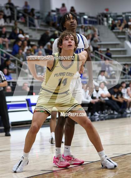 Thumbnail 1 in Plano East @ Hebron photogallery.