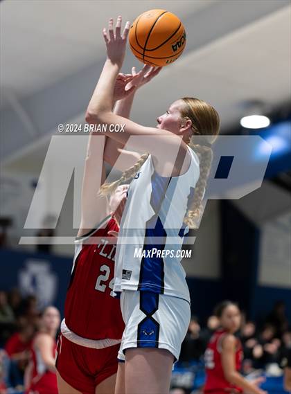 Thumbnail 3 in Flippin @ Cotter photogallery.