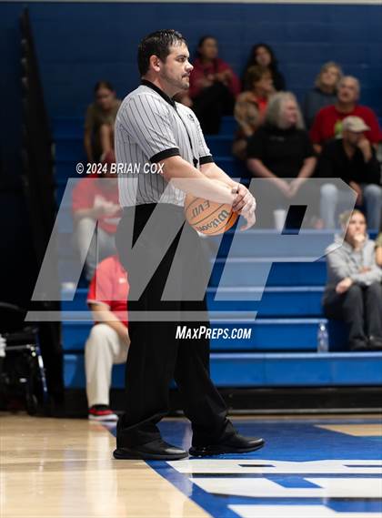 Thumbnail 2 in Flippin @ Cotter photogallery.