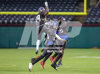 Thumbnail 1 in Prosper vs. North Crowley (UIL 6A D1 Region Playoff) photogallery.