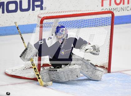 Thumbnail 3 in Farmington Valley Generals vs. Glastonbury (CIAC D2 Semifinal) photogallery.