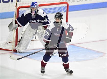 Thumbnail 1 in Farmington Valley Generals vs. Glastonbury (CIAC D2 Semifinal) photogallery.
