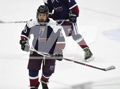 Thumbnail 3 in Farmington Valley Generals vs. Glastonbury (CIAC D2 Semifinal) photogallery.