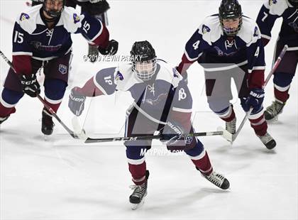 Thumbnail 2 in Farmington Valley Generals vs. Glastonbury (CIAC D2 Semifinal) photogallery.