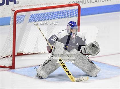 Thumbnail 3 in Farmington Valley Generals vs. Glastonbury (CIAC D2 Semifinal) photogallery.