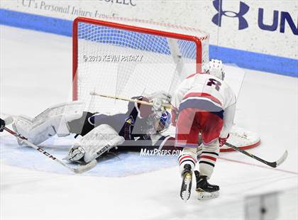 Thumbnail 2 in Farmington Valley Generals vs. Glastonbury (CIAC D2 Semifinal) photogallery.