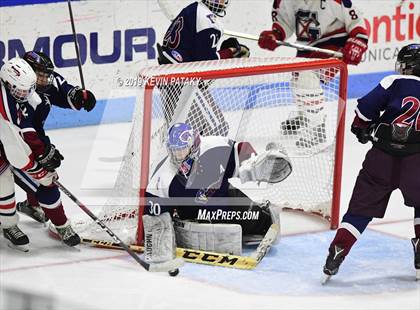Thumbnail 3 in Farmington Valley Generals vs. Glastonbury (CIAC D2 Semifinal) photogallery.