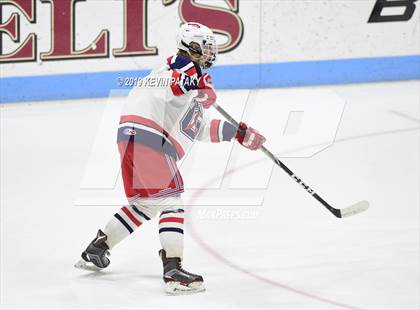 Thumbnail 3 in Farmington Valley Generals vs. Glastonbury (CIAC D2 Semifinal) photogallery.