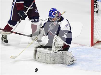 Thumbnail 2 in Farmington Valley Generals vs. Glastonbury (CIAC D2 Semifinal) photogallery.