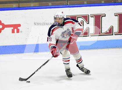 Thumbnail 1 in Farmington Valley Generals vs. Glastonbury (CIAC D2 Semifinal) photogallery.