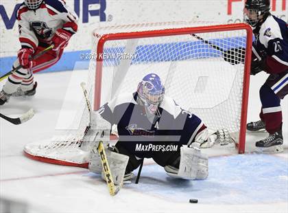 Thumbnail 1 in Farmington Valley Generals vs. Glastonbury (CIAC D2 Semifinal) photogallery.