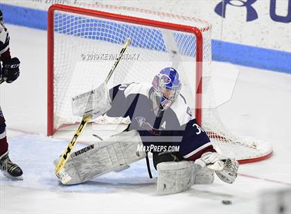 Thumbnail 1 in Farmington Valley Generals vs. Glastonbury (CIAC D2 Semifinal) photogallery.