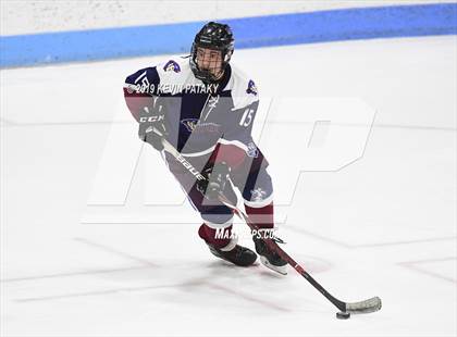 Thumbnail 1 in Farmington Valley Generals vs. Glastonbury (CIAC D2 Semifinal) photogallery.