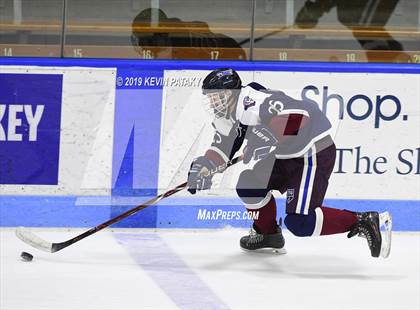 Thumbnail 2 in Farmington Valley Generals vs. Glastonbury (CIAC D2 Semifinal) photogallery.