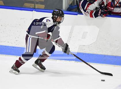 Thumbnail 2 in Farmington Valley Generals vs. Glastonbury (CIAC D2 Semifinal) photogallery.