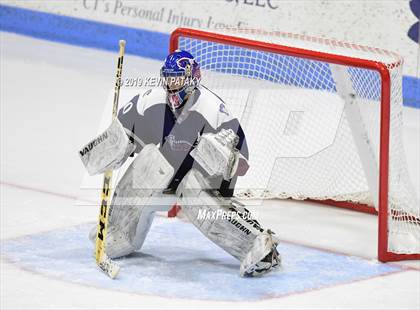 Thumbnail 1 in Farmington Valley Generals vs. Glastonbury (CIAC D2 Semifinal) photogallery.