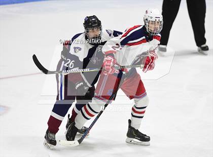 Thumbnail 1 in Farmington Valley Generals vs. Glastonbury (CIAC D2 Semifinal) photogallery.