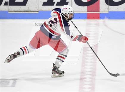 Thumbnail 3 in Farmington Valley Generals vs. Glastonbury (CIAC D2 Semifinal) photogallery.