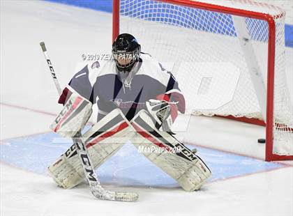 Thumbnail 1 in Farmington Valley Generals vs. Glastonbury (CIAC D2 Semifinal) photogallery.