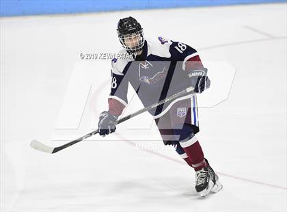 Thumbnail 2 in Farmington Valley Generals vs. Glastonbury (CIAC D2 Semifinal) photogallery.