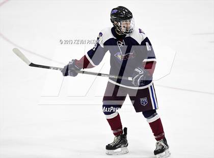 Thumbnail 3 in Farmington Valley Generals vs. Glastonbury (CIAC D2 Semifinal) photogallery.