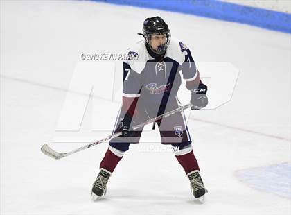 Thumbnail 1 in Farmington Valley Generals vs. Glastonbury (CIAC D2 Semifinal) photogallery.