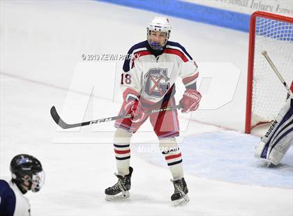 Thumbnail 2 in Farmington Valley Generals vs. Glastonbury (CIAC D2 Semifinal) photogallery.