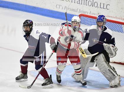 Thumbnail 1 in Farmington Valley Generals vs. Glastonbury (CIAC D2 Semifinal) photogallery.