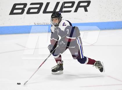 Thumbnail 2 in Farmington Valley Generals vs. Glastonbury (CIAC D2 Semifinal) photogallery.