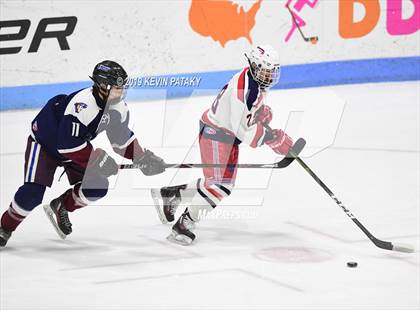 Thumbnail 3 in Farmington Valley Generals vs. Glastonbury (CIAC D2 Semifinal) photogallery.