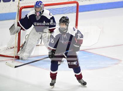 Thumbnail 2 in Farmington Valley Generals vs. Glastonbury (CIAC D2 Semifinal) photogallery.